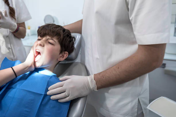 Best Emergency Dental Care for Broken or Chipped Teeth in Melvindale, MI